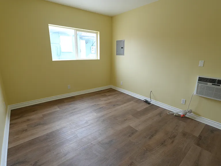 10727 Gorman Ave #2 — Photo 8