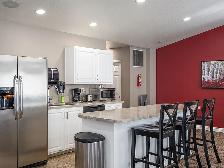 Meadow Crest Apartments — Photo 20