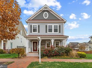 132 Claiborne St, Chester, MD 21619