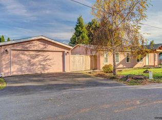 498 Bermuda Ln NE, Salem, OR 97301