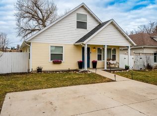 1116 Emerson St, Sheridan, WY 82801