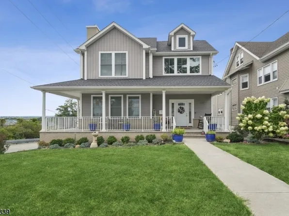 320 Ridge Rd, Rutherford Boro, NJ 07070