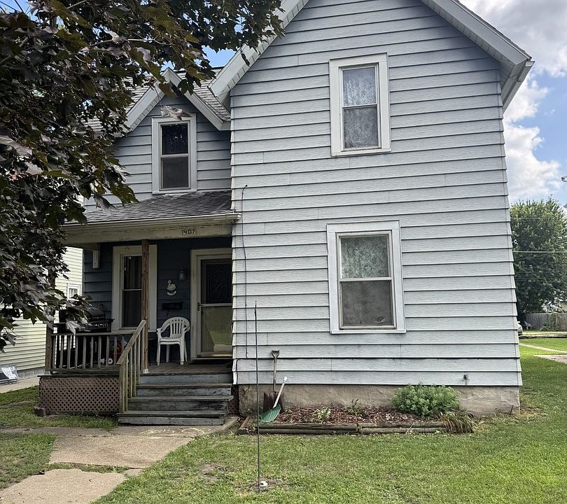 1st image of 407 W 6th St
