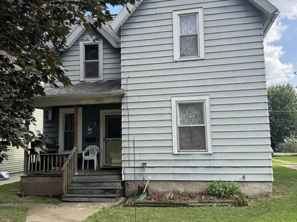 407 W 6th St, Sterling, IL 61081