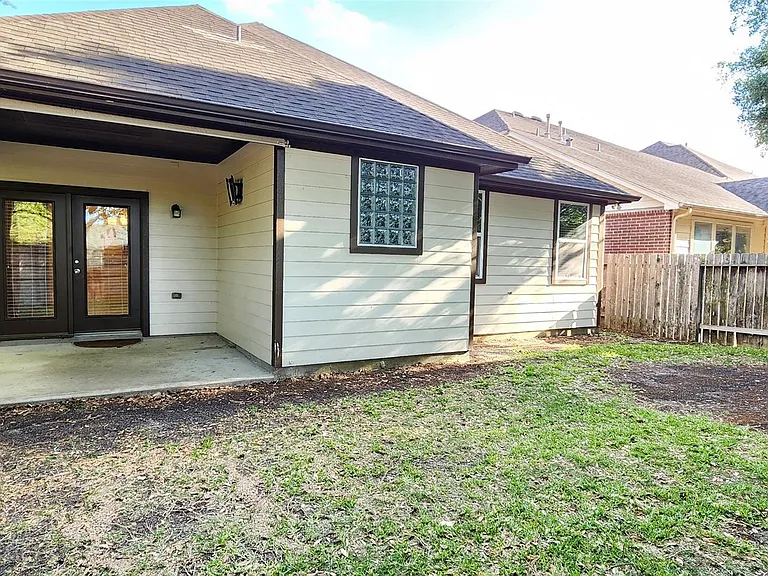 24502 Carlton Springs Ln — Photo 28