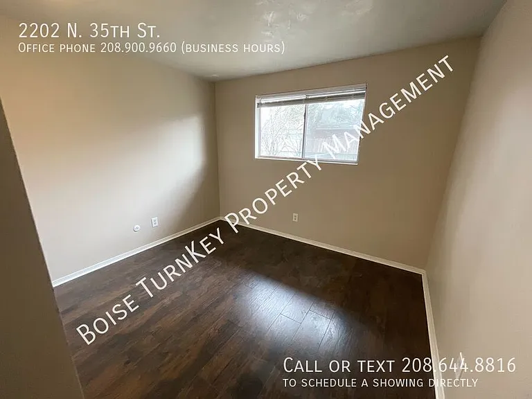 2202 N 35th St — Photo 22