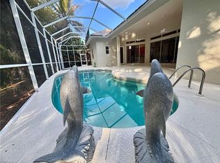 615 Soliel DR, NAPLES, FL 34110