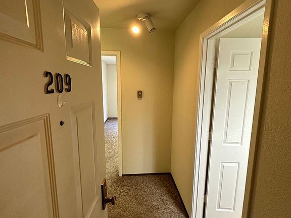 4th image of 125 Gardenside Dr #43deb0fc8