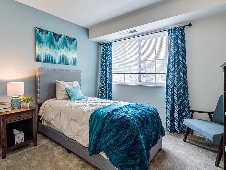 Stoneridge at Mark Center Apartment Homes — Photo 9