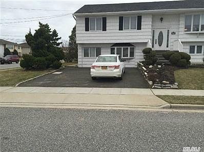1st image of 1 Dory Ln