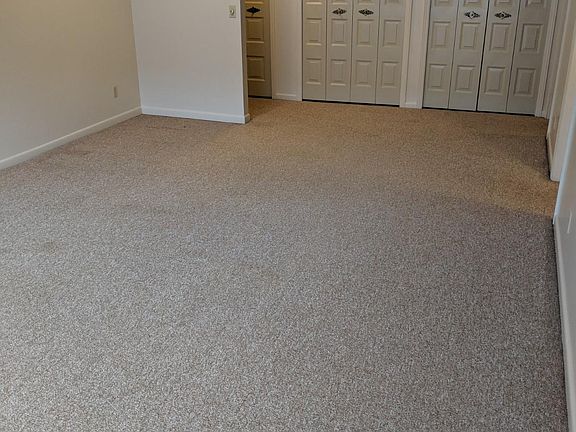 4th image of 3139 Davenport Ave APT 4