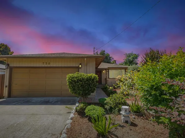 750 Schembri Ln, East Palo Alto, CA 94303