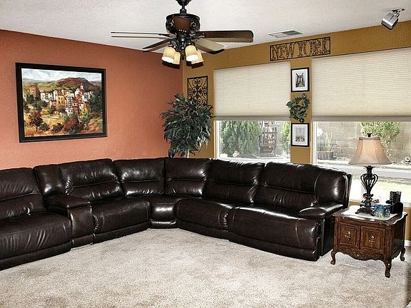 4th image of 1333 Southwick Ln