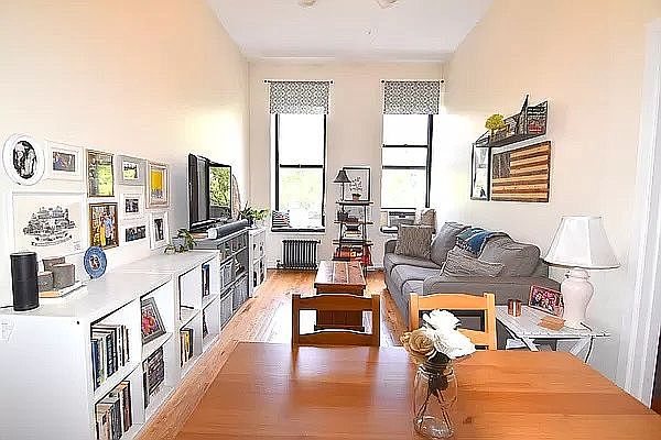 1st image of 138 W 72nd St APT 3