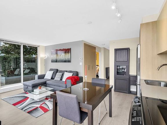 5th image of 1325 Rolston St