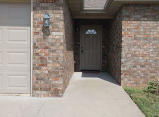3114 N Wabash Ave, Springfield, MO 65803