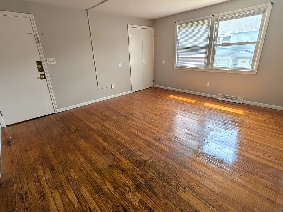 195 Quinnipiac Ave #2LL