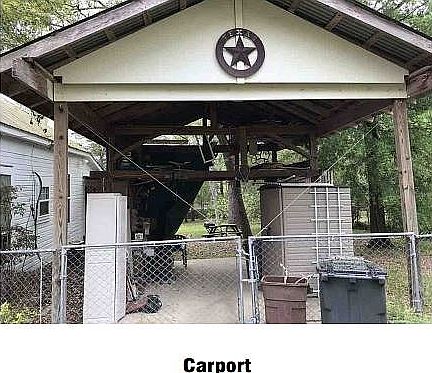 Carport 