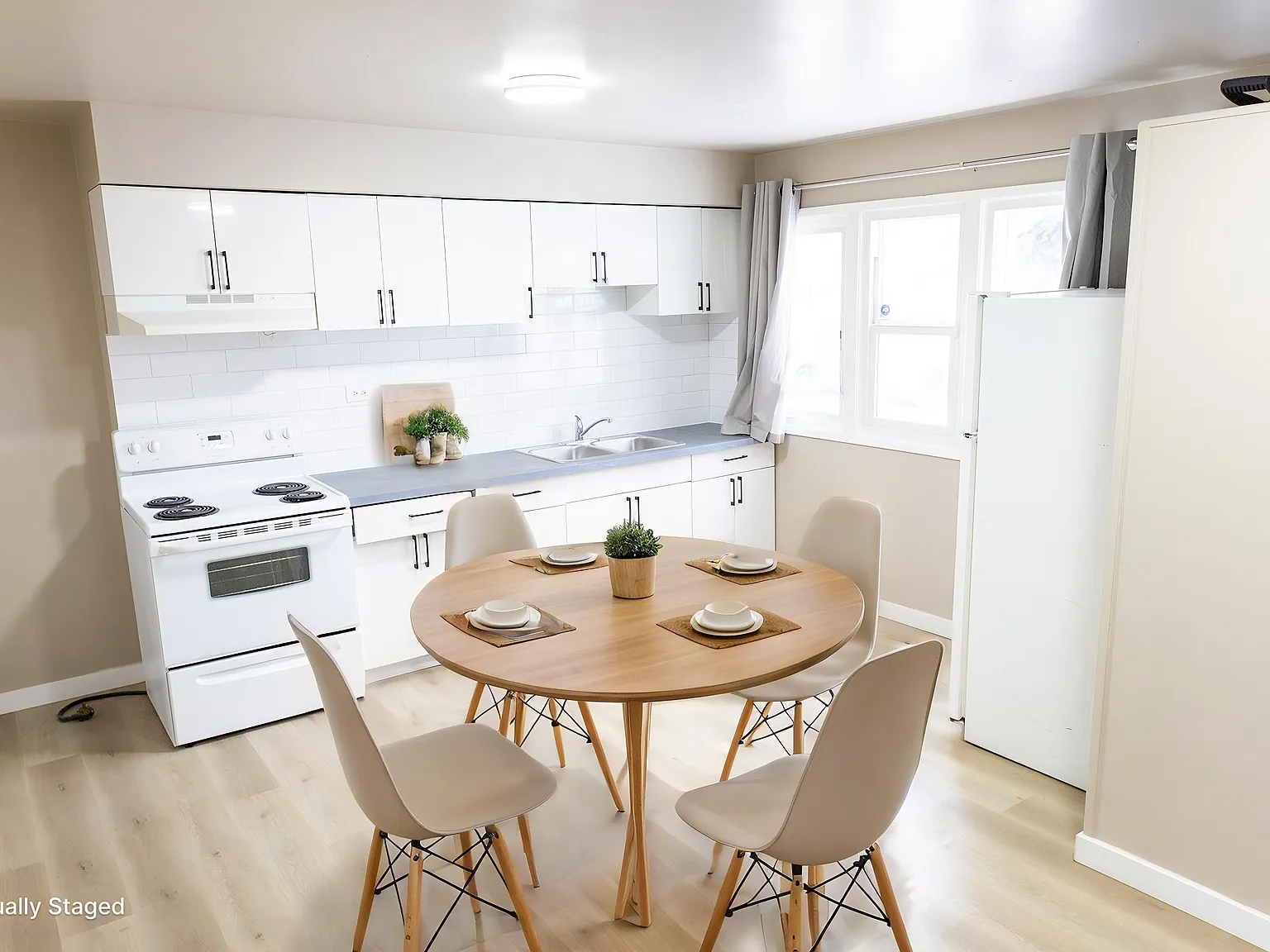 Trevella Townhomes — Photo 2