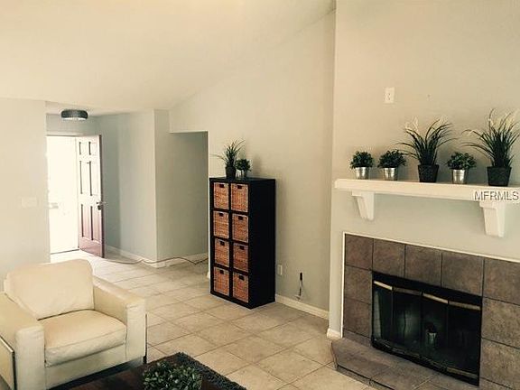 3rd image of 1026 Bluejack Oak Dr