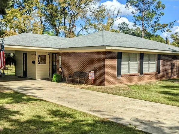 610 Whitfield Dr, Natchitoches, LA 71457