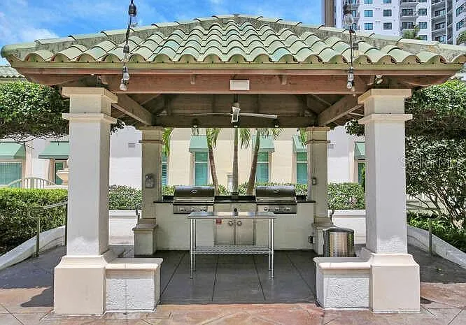 Outside Grill_05052023