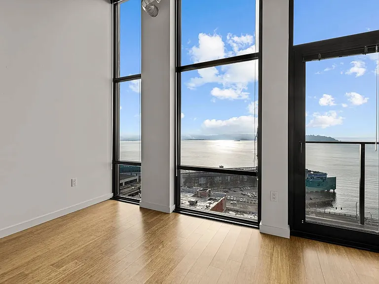 Walton Lofts — Photo 6