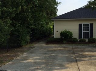 3226 Oak Garden Dr #A, Valdosta, GA 31605