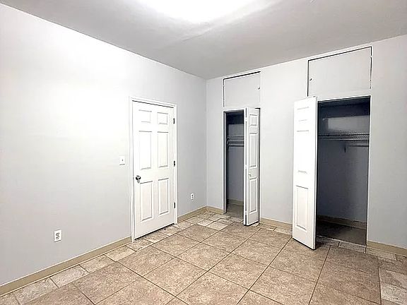 3rd image of 24-07 31st St #1R