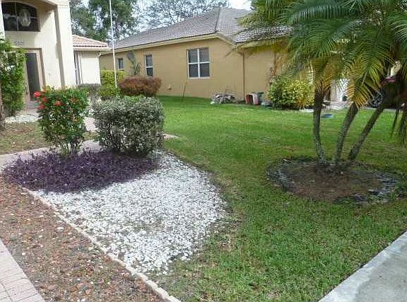 2nd image of 5325 NW 51st St