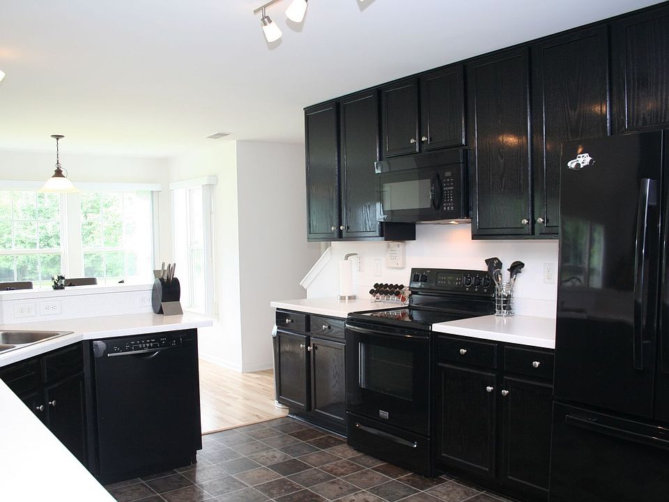 contemporary kitchen