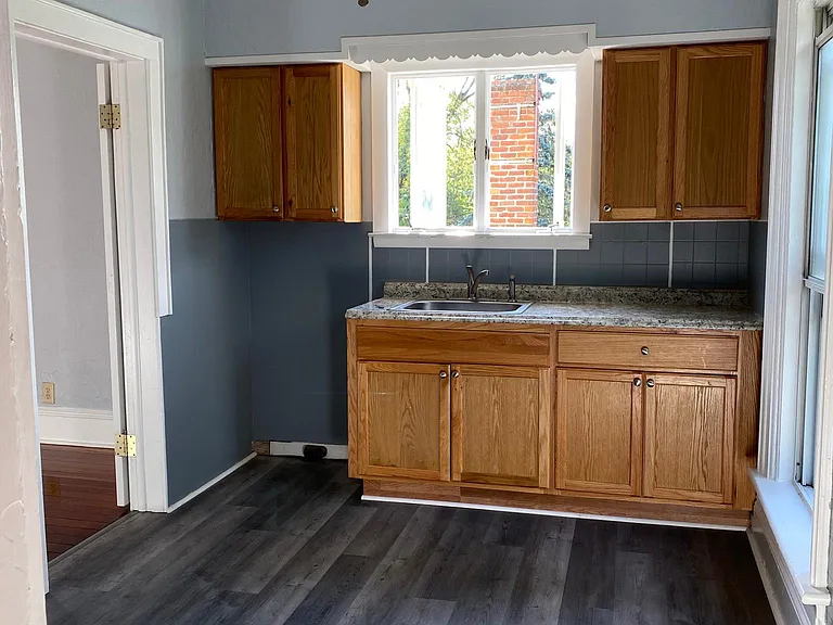 151 Main St #2 — Photo 2