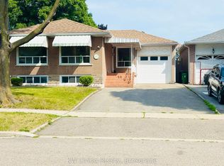 24 Fletcher Pl, Toronto, ON M9R 1K6