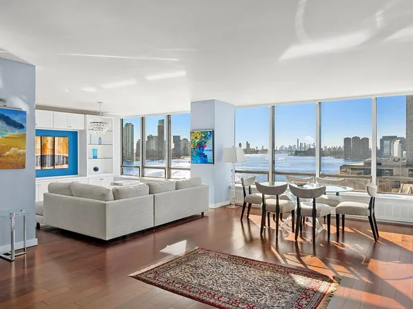 870 United Nations Plz APT 10G, New York, NY 10017