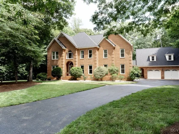 9307 Oak Trl, Ashland, VA 23005