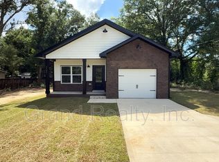 5141 W Spencer Field Rd, Pace, FL 32571