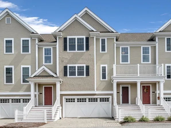 2 Reserve Way Unit B, Burlington, MA 01803