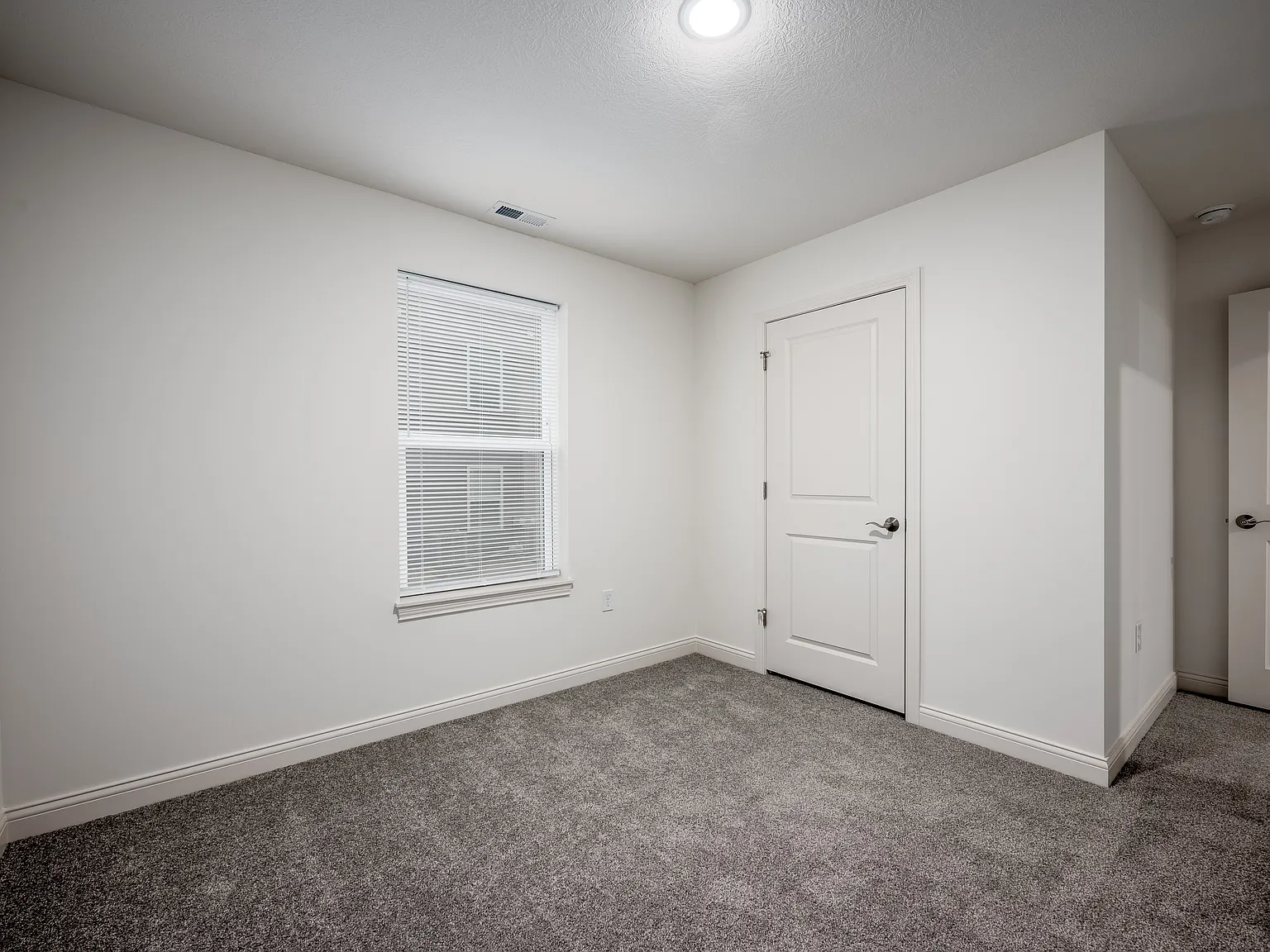 Compass Flats — Photo 4