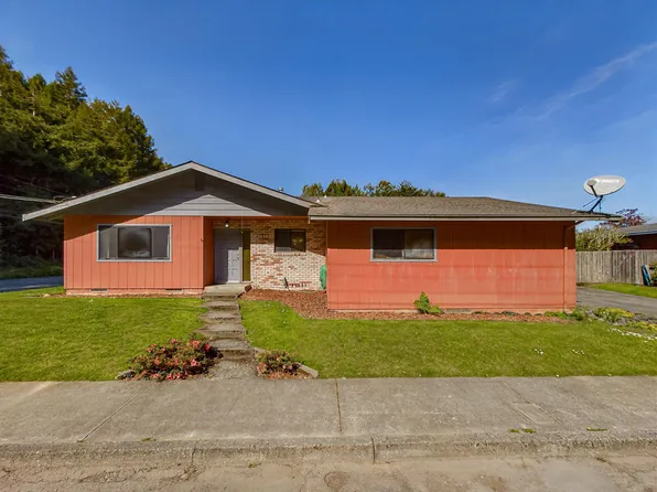 3350 Lucia Ave, Eureka, CA 95503