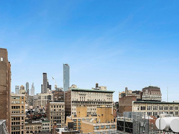 3rd image of 7 E 14th St APT 18M