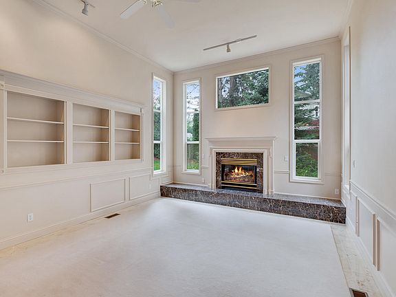 5th image of 6051 E Frazier Dr