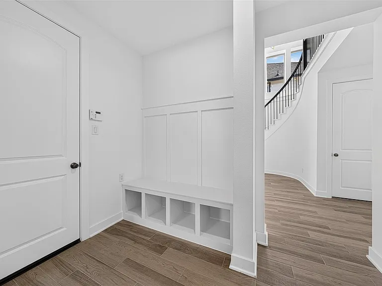 2803 Sweet Honey Ln — Photo 18