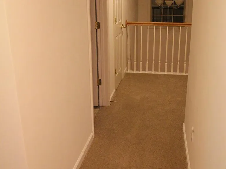 777 Rosslyns Dl — Photo 8