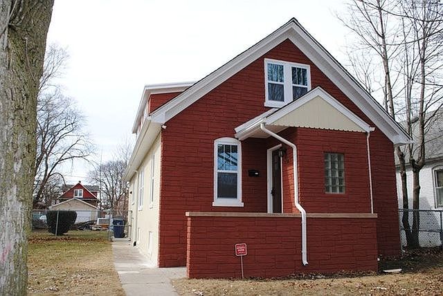 1st image of 1126 McAlister Ave