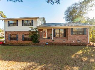 906 Mundy Dr, Anniston, AL 36207
