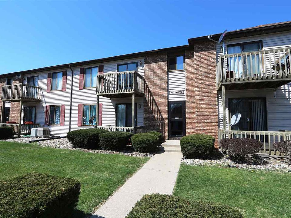 1st image of 608 Clarinet Blvd E