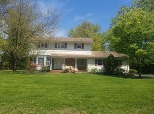 38 Laurie Ln, Little Silver, NJ 07739