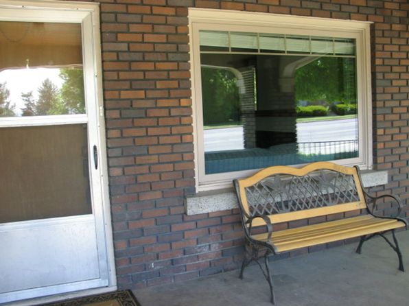 631 E 400 N APT 1