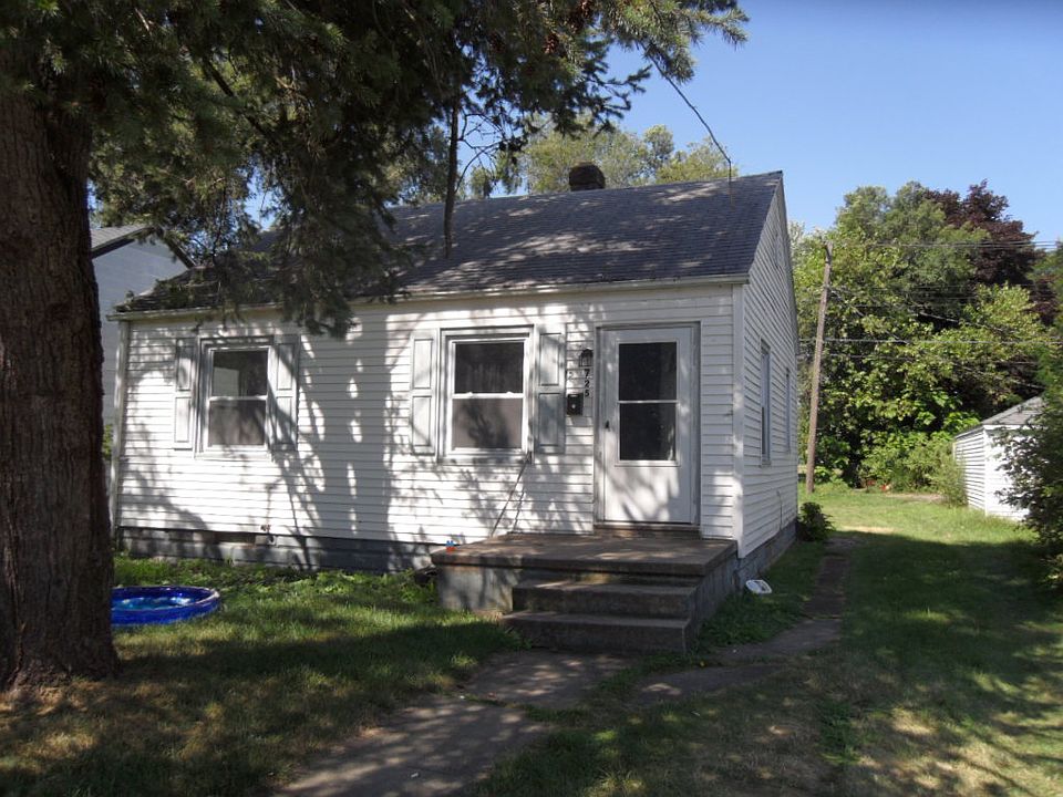 1st image of 725 N Elmer St