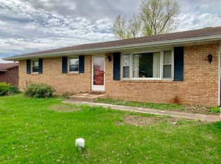 58491 Pam Dr, South Bend, IN 46619